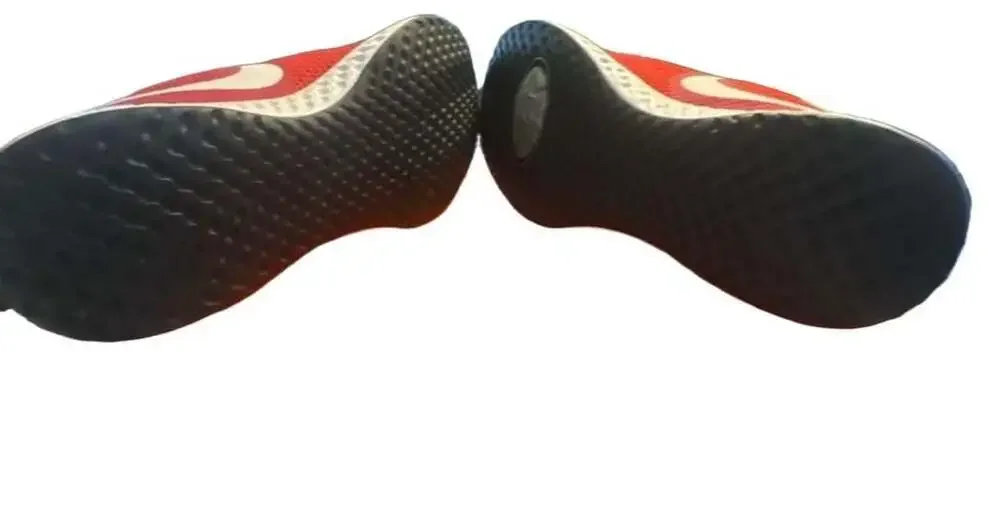 Nike Revolution 5 GS Gym Red White Black BQ5671 600 Size 7Y
